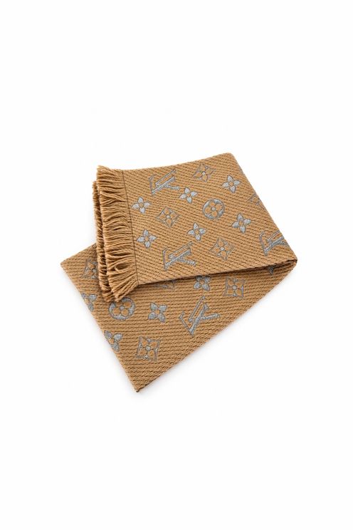 Logomania Shine Scarf Carmel & Silver