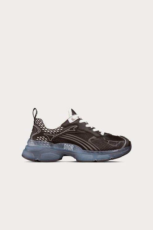 Vibe Sneakers